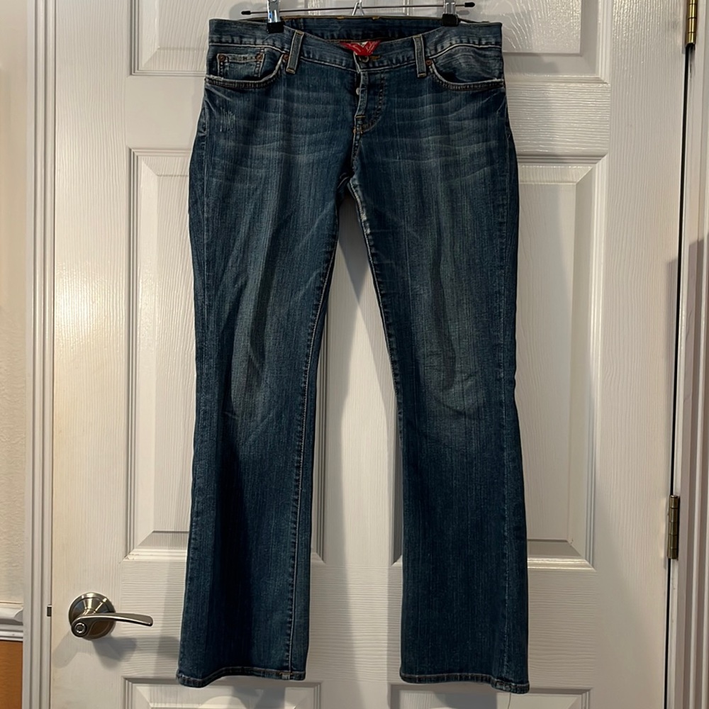 Vintage Lucky bootcut low rise jeans, size 8, in good condition